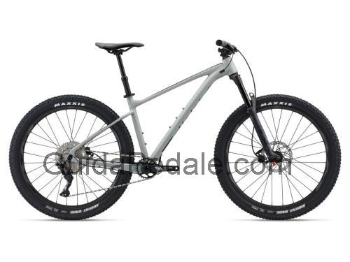 Giant Fathom 2 27.5 scheda tecnica e recensioni